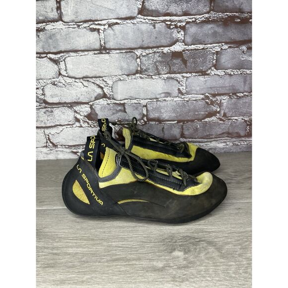La Sportiva Vibram Miura Black Synthetic Yellow Climbing Shoes Men 10.5M US/43.5 - Picture 1 of 16